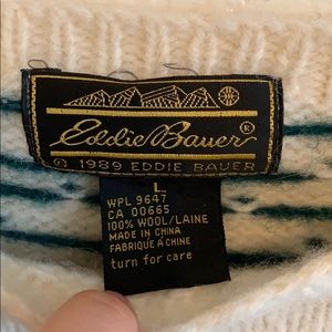 Eddie Bauer Sweaters - EUC Eddie Bauer vintage wool Christmas sweater Eddie Bauer Sweaters - EUC Eddie Bauer vintage wool Christmas sweater